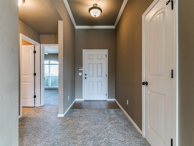 7909 Dawn Cir, Oklahoma City, OK 73135 - foyer entrance featuring carpet floors, baseboards, and crown molding