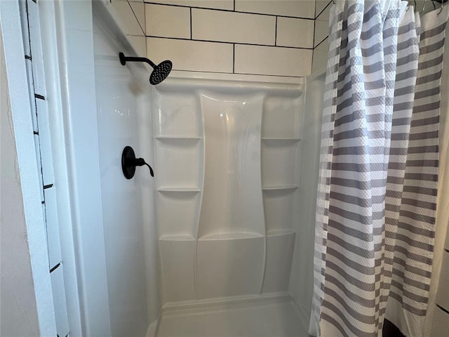 214 N 3rd St, Sentinel, OK 73664 - full bath with a shower with shower curtain