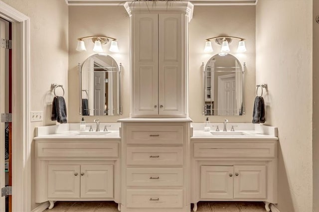 1322 Mockingbird Ln, Guthrie, OK 73044 - full bath featuring double vanity and tile patterned floors