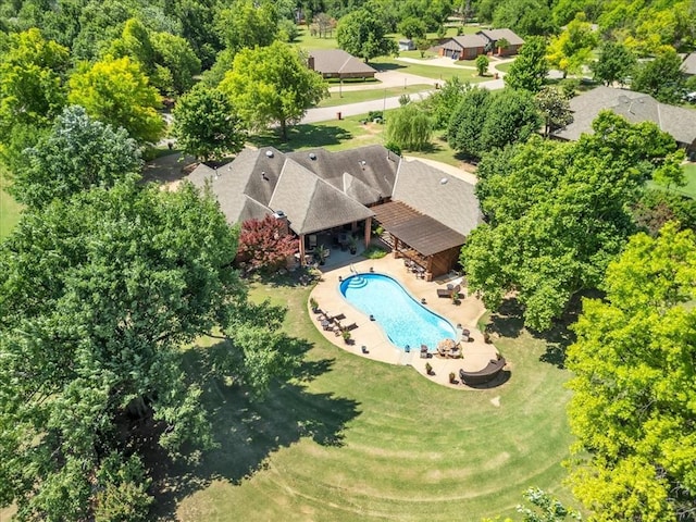 1322 Mockingbird Ln, Guthrie, OK 73044 - aerial view of a pool area