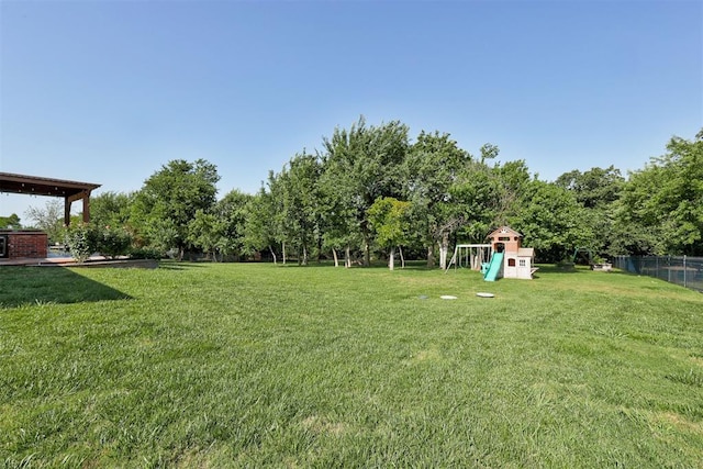 5905 Smoky Hill Trl, Edmond, OK 73034 - view of yard with a playground