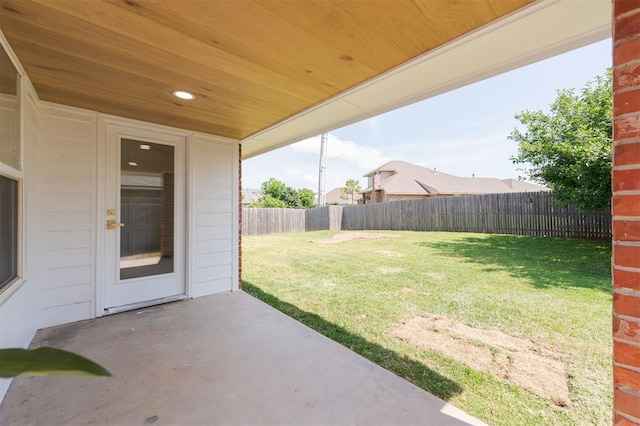 2016 NW 172nd St, Edmond, OK 73012 - view of yard with a patio