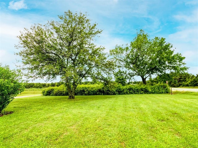 344020 E 760th Rd, Agra, OK 74824 - view of grassy yard