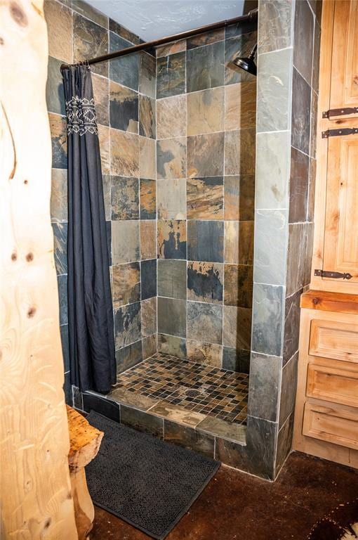 16301 Lewis Rd, Lexington, OK 73051 - full bath with a tile shower