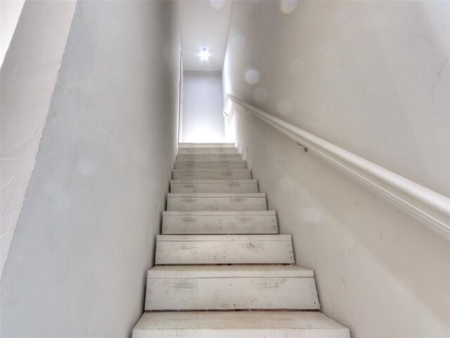 5636 NW 126th St, Oklahoma City, OK 73142 - photo 39
