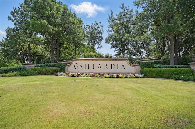 15005 Dourdan Ct, Oklahoma City, OK 73142 - community / neighborhood sign featuring a yard