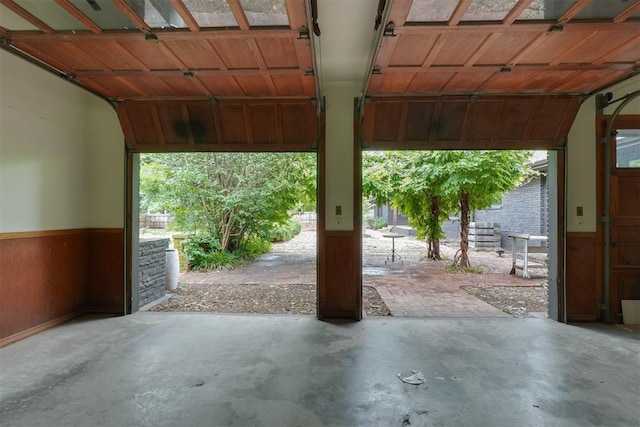 300 E Federal St, Shawnee, OK 74804 - view of garage