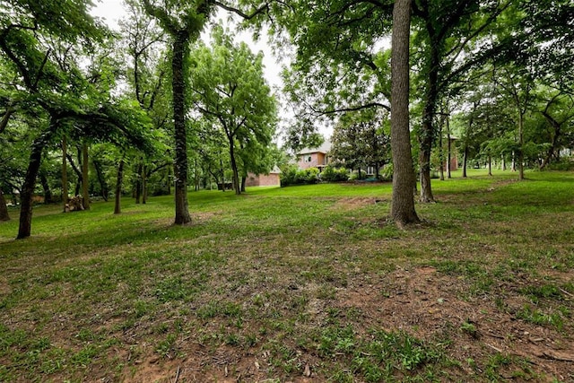 1918 Winding Ridge Rd, Edmond, OK 73034 - view of grassy yard