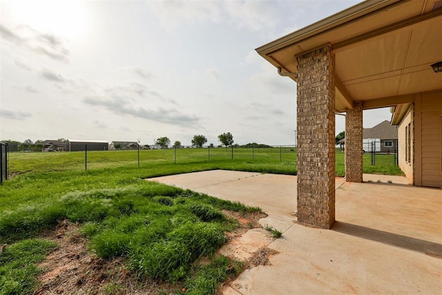 7720 Hawk Ln, Guthrie, OK 73044 - view of yard with a patio area
