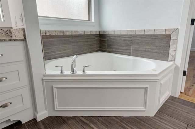 1108 Samantha Ln, Oklahoma City, OK 73160 - bathroom with a tub with jets and vanity