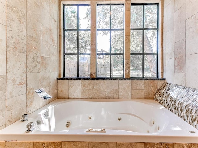 212 W Ridgewood Dr, Midwest City, OK 73130 - full bath with a tub with jets