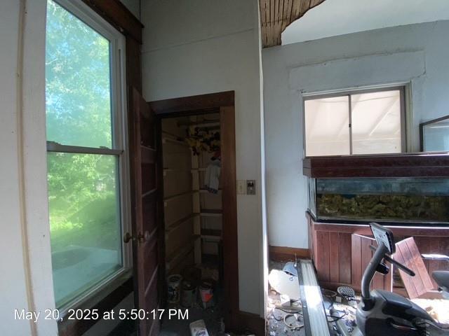 820 NW E St, Ardmore, OK 73401 - view of dining space