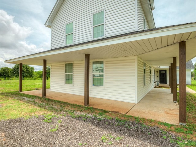 4100 S Noma Rd, Oklahoma City, OK 73150 - view of side of home with a patio area