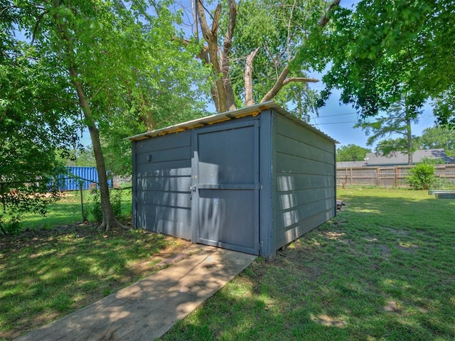 303 W Meek St, Wayne, OK 73095 - view of shed