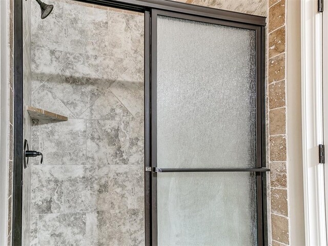 8344 NW 137th St, Oklahoma City, OK 73142 - bathroom view of tiled shower