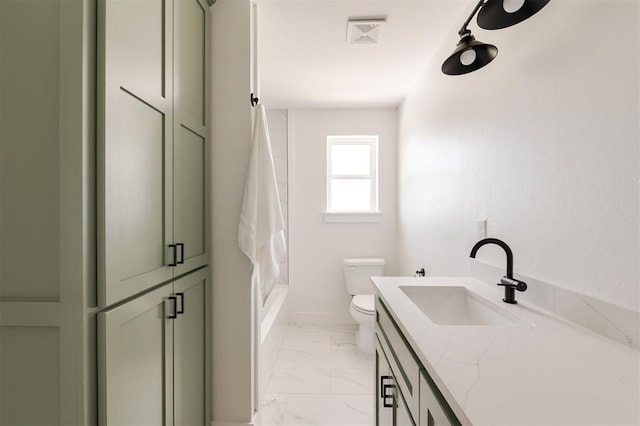 1619 NE 9th St, Oklahoma City, OK 73106 - full bathroom with toilet, marble finish flooring, vanity, shower / bathtub combination with curtain, and baseboards