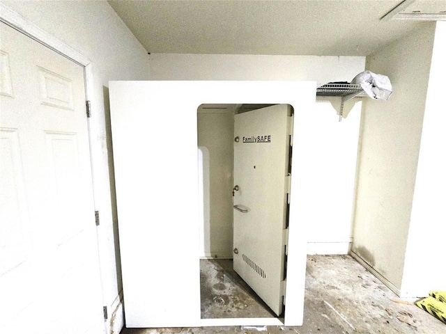 3512 Tiffany Dr, Moore, OK 73160 - interior space