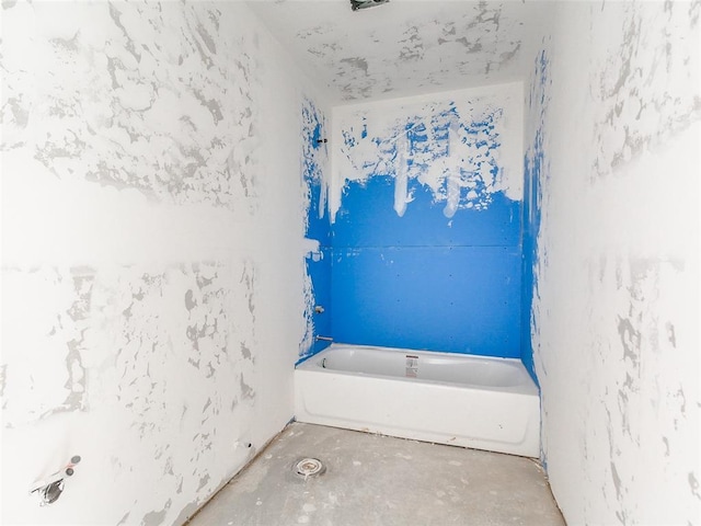 11701 Ward Rd, Edmond, OK 73034 - bathroom with a tub