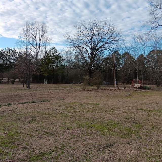 300 Bayberry Rd, Broken Bow, OK 74728 - view of green lawn