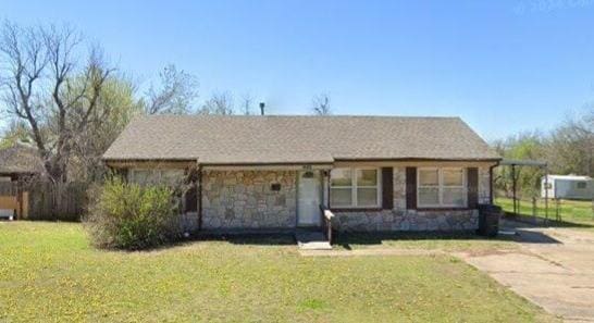 2521 Mickey Rd, Del City, OK 73115 - photo 1