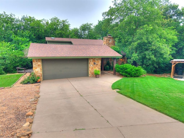 601 Holly Dr, Edmond, OK 73034 - mid-century inspired home featuring stone siding, concrete driveway, a front lawn, and a garage