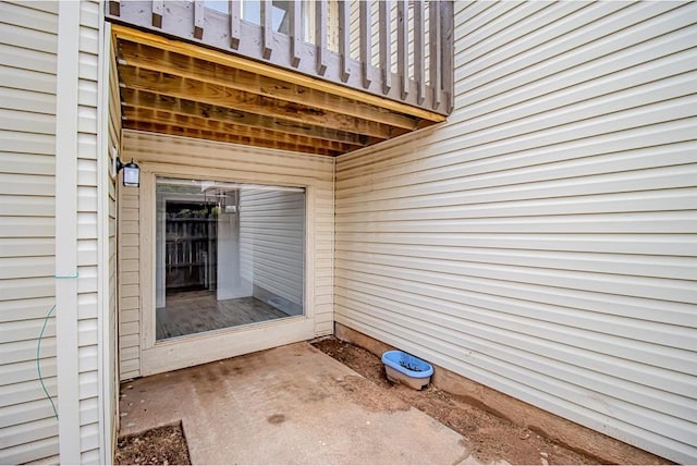 400 Timberwind Rd, Edmond, OK 73034 - doorway to property featuring a patio