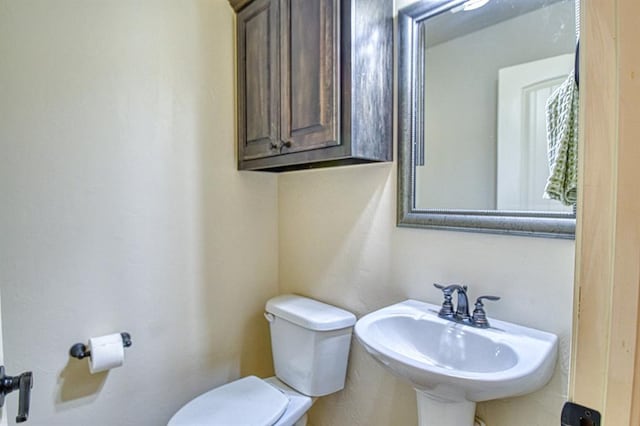 5524 SE 57th St, Oklahoma City, OK 73135 - bathroom with toilet and a sink
