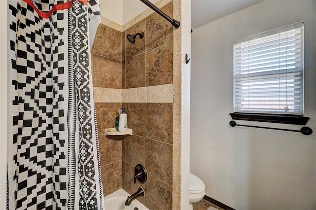 19009 Meadows Crossing Dr, Edmond, OK 73012 - bathroom with toilet and shower / bath combo