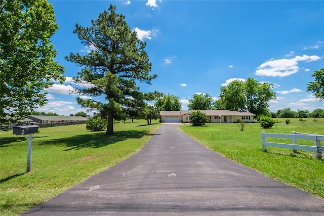 523 W Country Club Rd, Chickasha, OK 73018 - photo 2