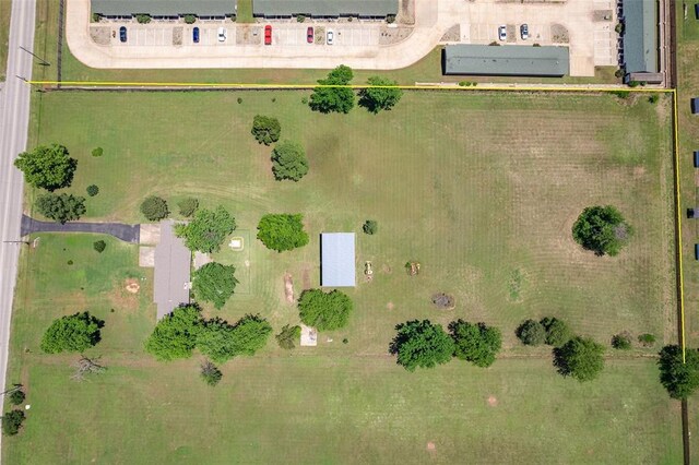 523 W Country Club Rd, Chickasha, OK 73018 - photo 12