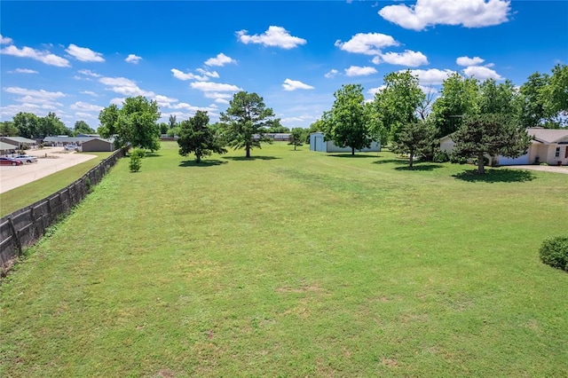 523 W Country Club Rd, Chickasha, OK 73018 - photo 13
