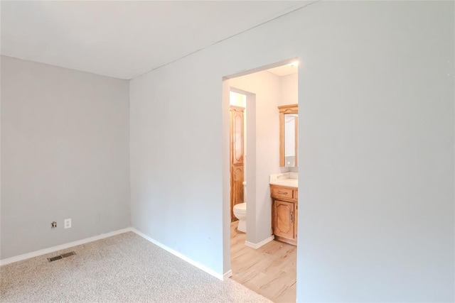 5821 NW 89th St, Oklahoma City, OK 73132 - unfurnished room with baseboards