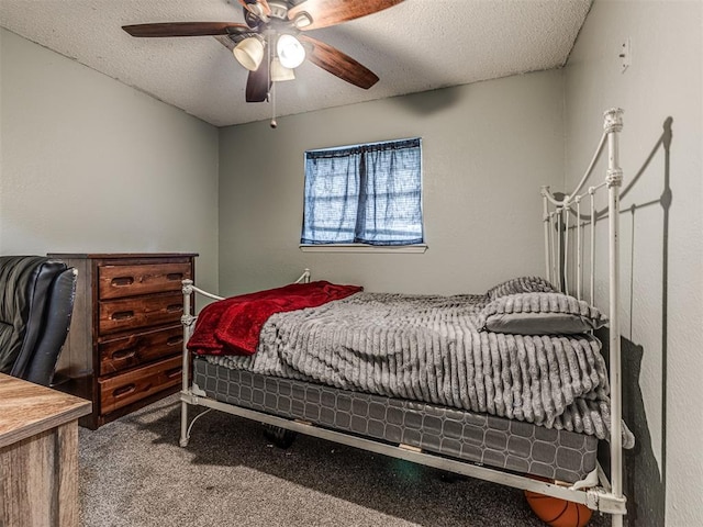 11379 Kirkwin Ln, Choctaw, OK 73020 - bedroom featuring carpet floors, a textured ceiling, and a ceiling fan