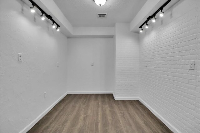 649 NW 1st St, Moore, OK 73160 - photo 24