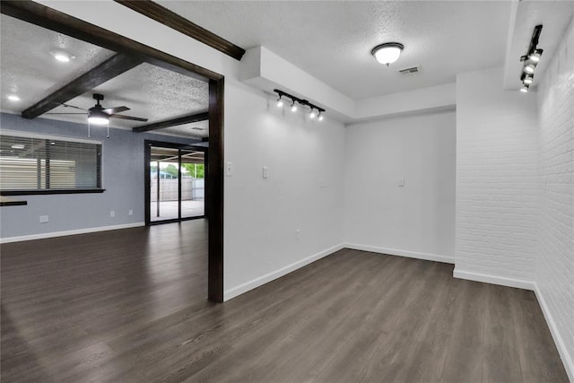 649 NW 1st St, Moore, OK 73160 - photo 25