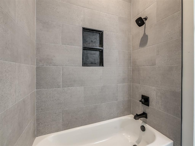 1116 Gateway Bridge Rd, Edmond, OK 73034 - full bath featuring  shower combination