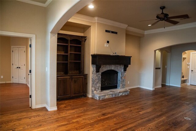 3176 E 146th Pl, Bixby, OK 74008 - unfurnished living room with a ceiling fan, wood finished floors, ornamental molding, a fireplace, and baseboards