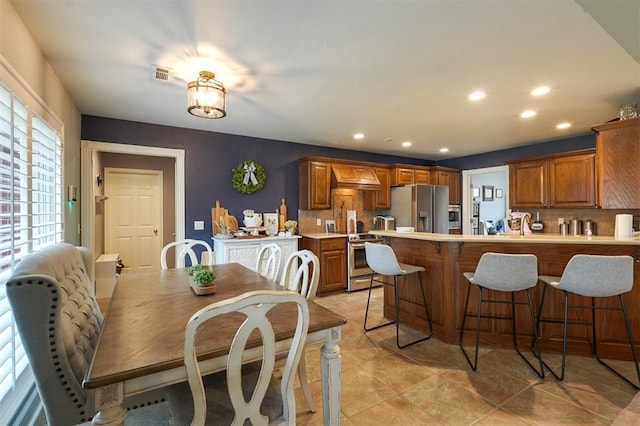 1401 Berkshire Pl, Shawnee, OK 74804 - dining space with recessed lighting and light tile patterned flooring