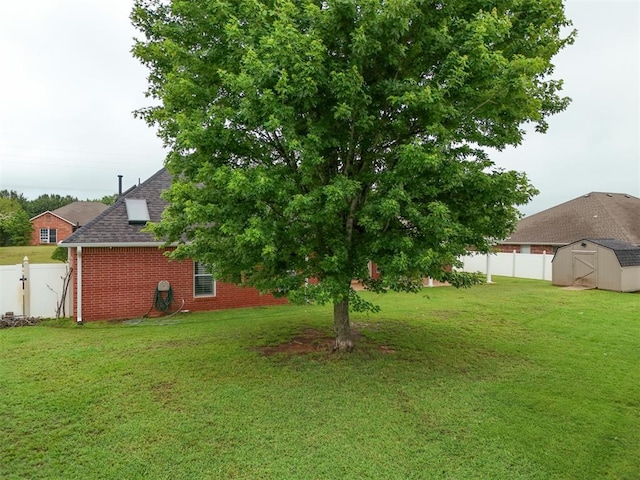 1401 Berkshire Pl, Shawnee, OK 74804 - view of yard