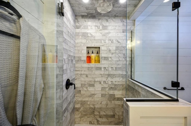 47 White Pine Rd, Broken Bow, OK 74728 - bathroom with tiled shower