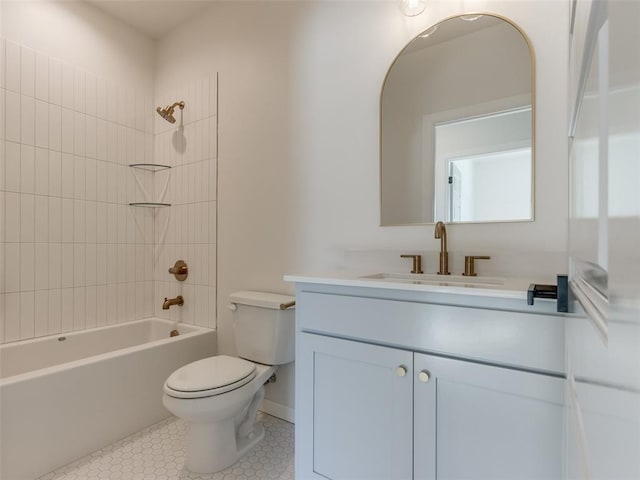 2812 Shoreridge Ave Unit 2814, Norman, OK 73072 - full bath with toilet, vanity,  shower combination, and tile patterned floors