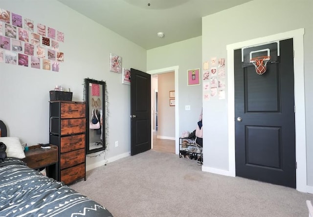 15963 Trail Head Rd, Mcloud, OK 74851 - bedroom featuring carpet flooring and baseboards