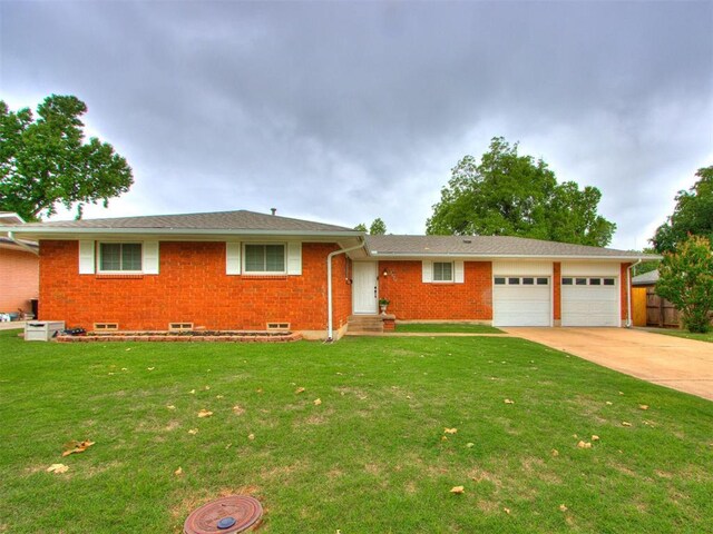 3421 Meadowbrook Dr, Midwest City, OK 73110 - photo 1
