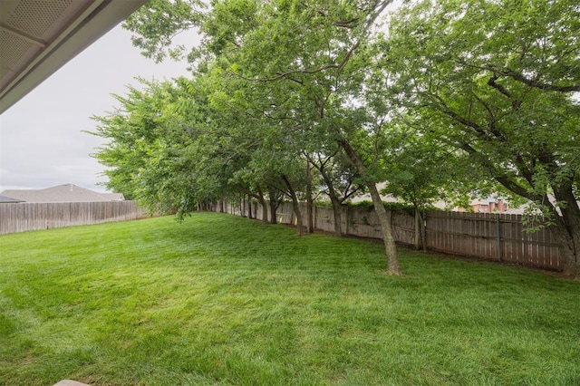18020 Mounts Farm Rd, Edmond, OK 73012 - view of yard