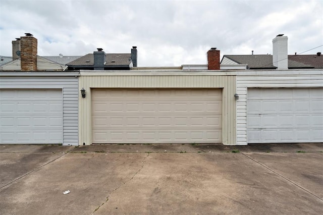 3119 W Wilshire Blvd, Oklahoma City, OK 73116 - view of garage