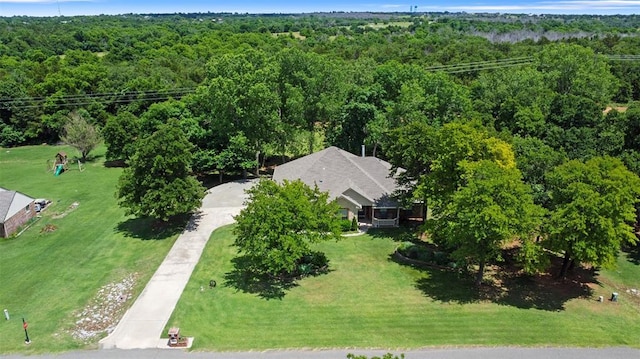 10650 Hunters Pointe, Edmond, OK 73034 - view from above of property with a forest