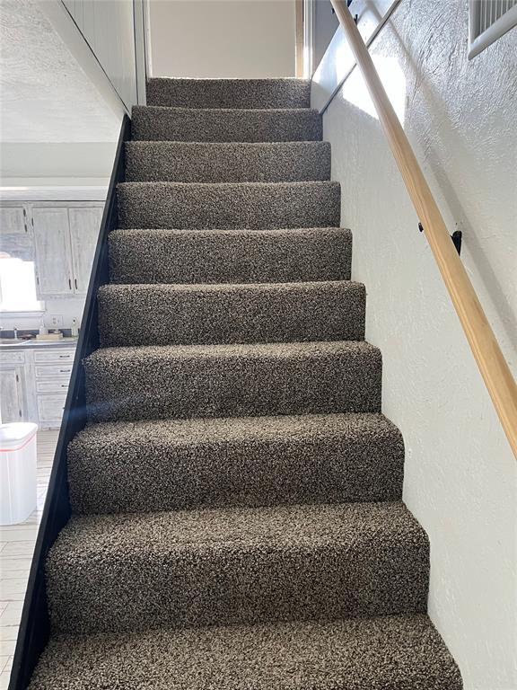 134 Wood St, Fort Cobb, OK 73038 - view of stairs