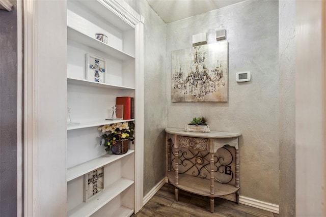 704 N Geronimo Way, Mustang, OK 73064 - hall featuring wood finished floors and baseboards