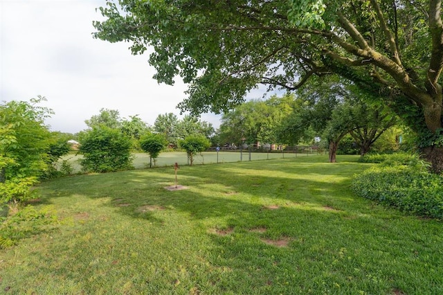 106 Dee Dee Dr, Shawnee, OK 74804 - view of yard