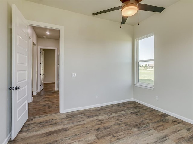 5812 Cimarron Mnr, Guthrie, OK 73044 - unfurnished room with plenty of natural light, ceiling fan, wood finished floors, and recessed lighting
